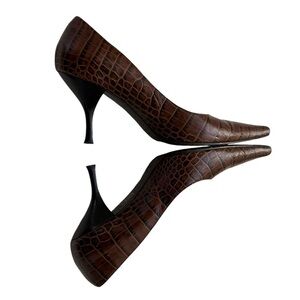 Leela Baldi Leather Crocodile Print Heels US Size 8